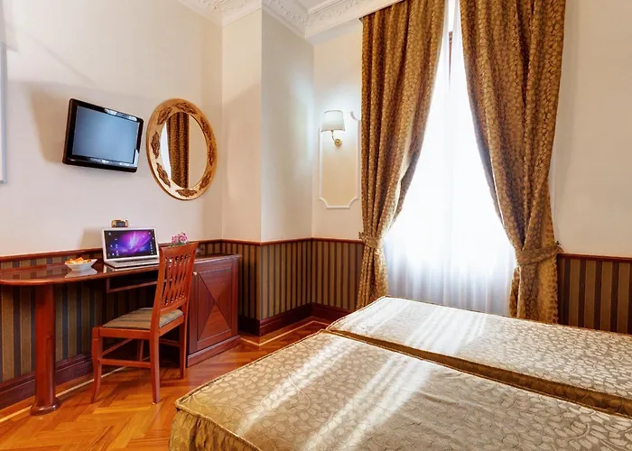 מלון Hotel Best Roma 4*